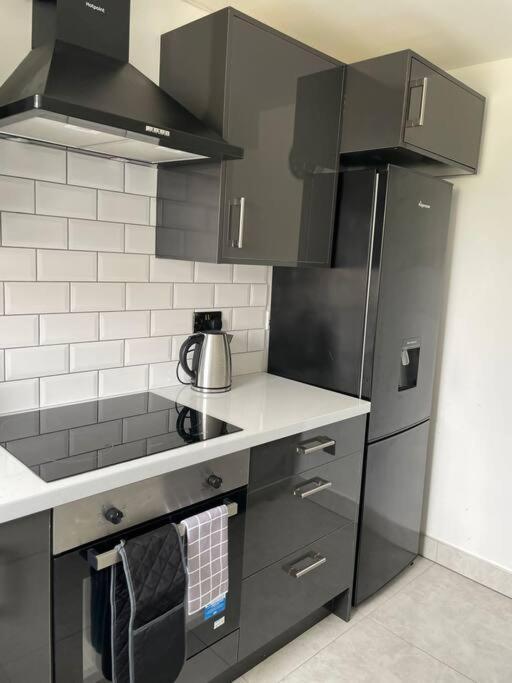 Grays Serviced Apartment Stifford Dış mekan fotoğraf